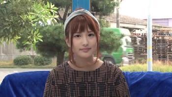 素人のモデル級美形少女が巨大チンポ陰茎にご奉仕！お姉さんナンパの無料エロ動画