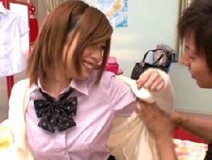 猛烈に可愛いGAL妹とイチャコラ制服・スクール水着ファックする近親セックス!女子校生ギャルロリ近親相姦大島彩の無料エロ動画