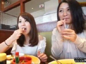 全国各地でナンパした素人をホテルに連れ込みハメ撮り！！人妻顔射の無料エロ動画