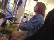 ギャンブルのやりすぎで借金を背負ったGALに中出し交渉!巨乳素人ギャルレイプ露出の無料エロ動画