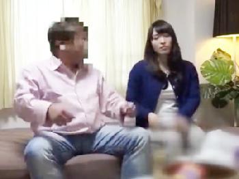 膣舐めに腰をくねらすまだ20代の若奥様たちの魅せる密通ファック！巨乳素人人妻盗撮の無料エロ動画