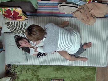 若奥様をナンパしてヤリ部屋招待→密通交尾を盗撮！素人人妻の無料エロ動画