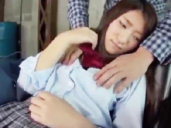 『中出したの…？』ナンパした細身GALを廃工場レイプ！素人美少女女子校生の無料エロ動画