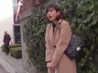 原宿でナンパした若奥様を即ホテルに連れ込みハメ撮り！！お姉さん素人人妻ぶっかけの無料エロ動画