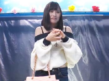 『これ駄目ぇ！出ちゃう！』彼氏とデート中の美形少女がデンマとマシンバイブ調教されて潮吹き痙攣絶頂オーガズム！！美少女素人顔射...