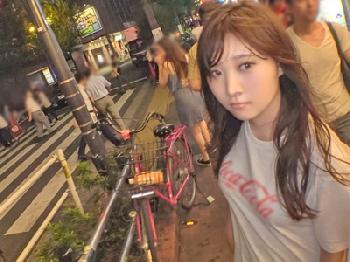 すごい警戒してるのにそのカイ虚しく結局ハメられちゃう大学生！巨乳美少女素人ナンパの無料エロ動画