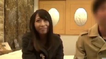 高額報酬に釣られた素人カップルがカメラの目の前で中出し交尾を披露！お姉さん盗撮の無料エロ動画