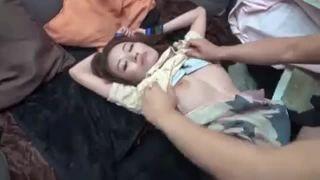 バストアップマッサージしませんか～と言われ釣られた素人娘に無慈悲な中出し！お姉さんナンパの無料エロ動画