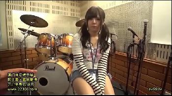 防音だから大きな喘ぎ声を出しても平気だよね…ってことで性行為！美少女素人フェラナンパの無料エロ動画