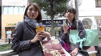 買い物を楽しんでいた美形少女女子校生をインタビューと言葉巧みに騙して連れ込み性的暴行！美少女中出し素人フェライラマチオの無料...