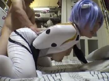 頼まれると断れない巨乳マダムが塾講師に綾●レイのコスプレを着せられコンドーム無し挿入膣内で直接射精されてイク!!！中出しフェ...