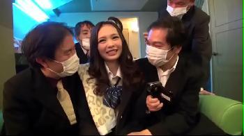 フェラチオチオだけ…と言われた美形少女女子校生→もちろんそれだけで終わるはずがありません！美少女中出し素人乱交パイパンの無料...