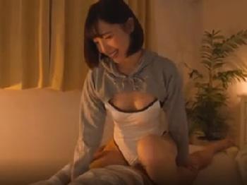 彼女のお姉さんの挑発を真に受け暴走膣射フアック!中出しフェラ痴女手コキの無料エロ動画