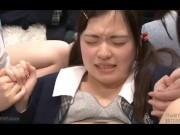 性にとても関心がある美形少女女子校生軍団があの部屋に入ったらとんでもないことに!美少女素人顔射童顔乱交の無料エロ動画