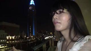 ものすごく地味ながら超猥褻なめがネお姉さんと両穴膣射フアック！中出し素人メガネアナルの無料エロ動画