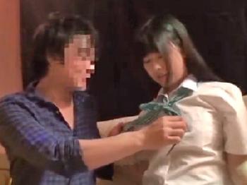 指名を勝ち取るためなら客に中出し本番許しちゃうおっパブ嬢巨乳美少女痴女のエロ動画