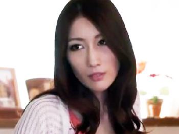 軽い気持ちで風俗アルバイトしたらハマっちゃった美人奥様W人妻フェラのエロ動画