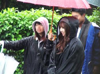 国民的アイドルを勝手に密着して隠し撮り動画を流出！巨乳美少女三上悠亜のエロ動画