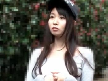 限界まで性的欲望が溜まったデカパイ美形少女が大乱交パコでエビ反り痙攣絶頂！巨乳美少女顔射潮吹きのエロ動画