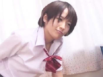 『イヤっ…中はヤメてぇえ！…』幼馴染に欲情され熱い精液中出しされちゃう女子校生美少女のエロ動画