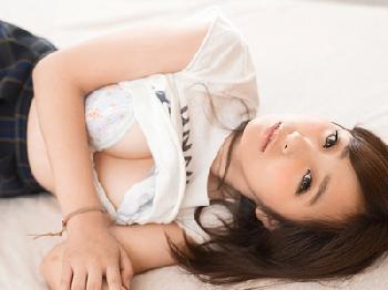 現役某有名美大の油絵専攻美形少女がデッサンした男の肉体美にスイッチが入ってまさかのアダルトビデオデビュー美少女デビュー作深川...