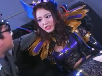 繰り返されるアクメ拷問で快感オーガズム堕ちして潮吹き晒しながら腰をクネらせ痙攣絶頂オーガズム巨乳お姉さんのエロ動画