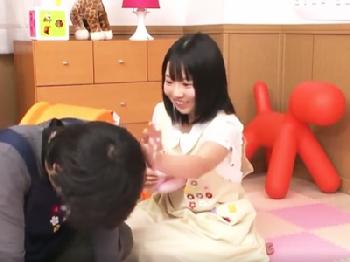 保育士の専門学校は男一人のハーレムだった→エロイことし放題美少女お姉さん痴女のエロ動画