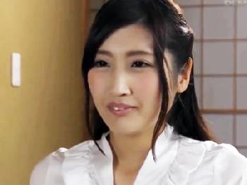 夫との性交に愛情を感じなくなってしまった美人奥様がとうとう不貞行為に走ってしまう‥巨乳人妻イラマチオオナニーのエロ動画