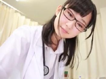 DQN生徒が優しくて美人な保健室の先生に目をつけ校内性的暴行！お姉さんめがね顔射レイプのエロ動画