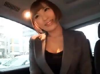 かわいい甥っ子のショタペニスに堕ちてしまうショタコンお姉さん巨乳中出し由愛可奈のエロ動画