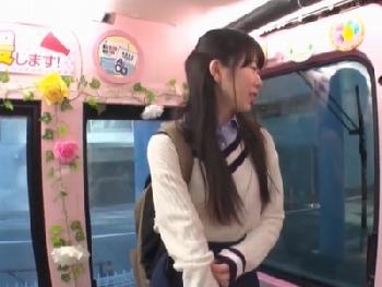 予備校前で本〇望結ちゃんにの受験生を確保→中出し受精で合格祈願！素人美少女ロリナンパのエロ動画