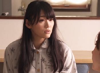 取り調べの際に逃げたレイプ魔に狙われた美人奥様！しかしあまりのテクで相手を納得させ…被害届ほぼゼロの魔術師だったW巨乳人妻の...