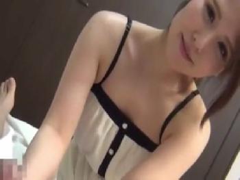 病気の義理の父と二人きりになった途端に看病フェラチオし始める息子嫁がドヘンタイ過ぎる件巨乳素人お姉さんのエロ動画