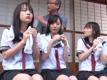 田舎の雨宿り美形少女女子校生たちを冷酷種付けFUCK！美少女ロリ中出しレイプのエロ動画