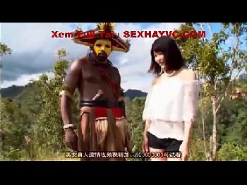 真のクレイジージャーニー橘花音→裸族の極太天然男性器を晴天の下、生姦してるンゴお姉さん痴女ナンパフェラ手コキ露出のエロ動画