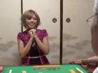 情欲衰えないアブノーマルジジイが巨大乳房ギャルに睡眠薬嗅がせて中出し性的暴行W巨乳お姉さんレイプのエロ動画