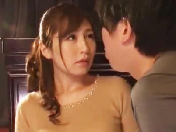 義理の母との濃密な性交が忘れられず嫁に秘密で近親交尾を続けて中出しまでしちゃう婿巨乳人妻近親相姦のエロ動画