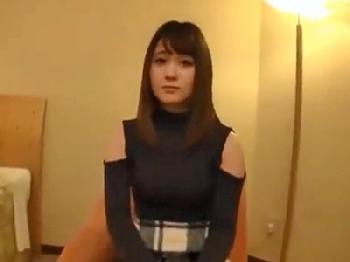 が凄すぎる淫乱肉体の素人バンギャを騙して媚薬でキメセク巨乳美少女ハメ撮りのエロ動画