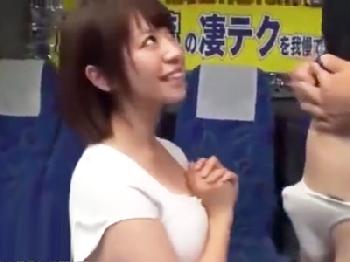 ぷるぷる乳な尾上若葉ちゃんの凄い性テクに耐え切れたら生中出しファック！巨乳素人美少女痴女ハメ撮りナンパのエロ動画