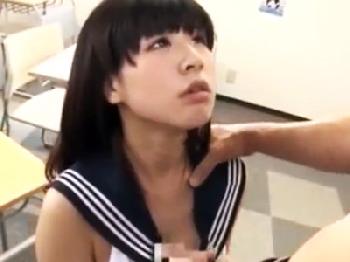 生徒のデカパイ女子校生に欲情しちゃったのでパイズリ強要＆生ハメではめまくり巨乳美少女のエロ動画