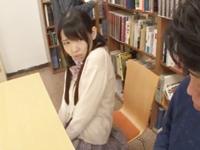 図書館でローター入れてる淫乱女子校生を追求して痴漢凌辱に持ちこむ素人レイプのエロ動画