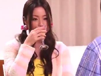 夜な夜な義理の父親に夜這いされ犯され続けるビックおっぱい妻巨乳人妻顔射近親相姦のエロ動画