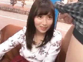 『すごい大きい‥』美人な奥さんが巨大ペニスを前に不貞パコで潮吹きアクメ素人人妻のエロ動画