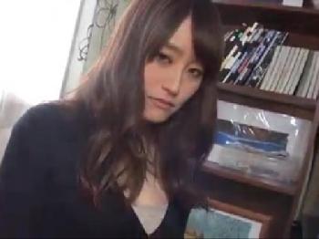 松●玲奈似の一級品奥さんが…カメラ目線調教受けてハメ撮り巨乳素人お姉さん痴女のエロ動画