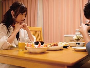 自分のことを昔から好きな幼馴染…今までは彼女の遠慮してたけど彼女がいない間に美少女加美杏奈のエロ動画