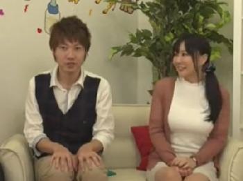 巨大乳のお姉さんが完全無欠な授乳手コキプレイで精液搾り巨乳のエロ動画