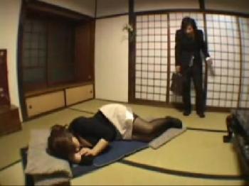 部屋に重量感たっぷりの肉塊欲望処理器が置いてあったので作動させてみた巨乳素人痴女アナルのエロ動画