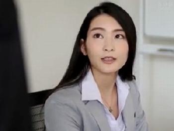 『かわいいね…SEXを知らない男は』憧れの敏腕女課長は相部屋で逆レイプする痴女だった巨乳お姉さんOL童貞のエロ動画