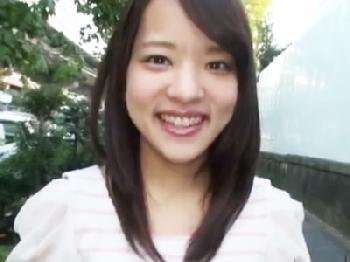 女児のように幼い無毛蜜壷の美形少女のフェラチオに耐えて生中出しSEXゲットW美少女ロリパイパンあべみかこのエロ動画