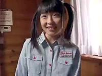 控えめな黒髪パイパン童顔美形少女との温泉旅行でたっぷり中出しSEX！ロリのエロ動画